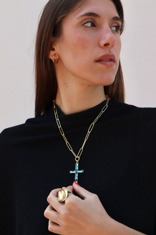 Collar Cruz Cadena Azul grisaceo
